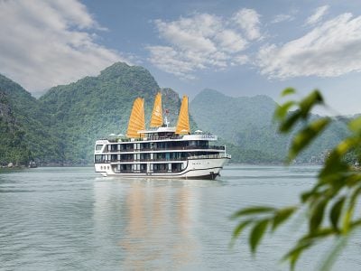 2D1N La Regina Legend 5-Star Cruise in Lan Ha Bay