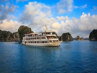 2D1N La Regina Royal 5-Star Cruise Halong Bay