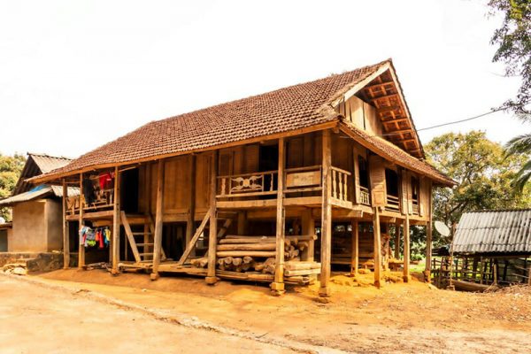 Thai stilt house in Mai Chau